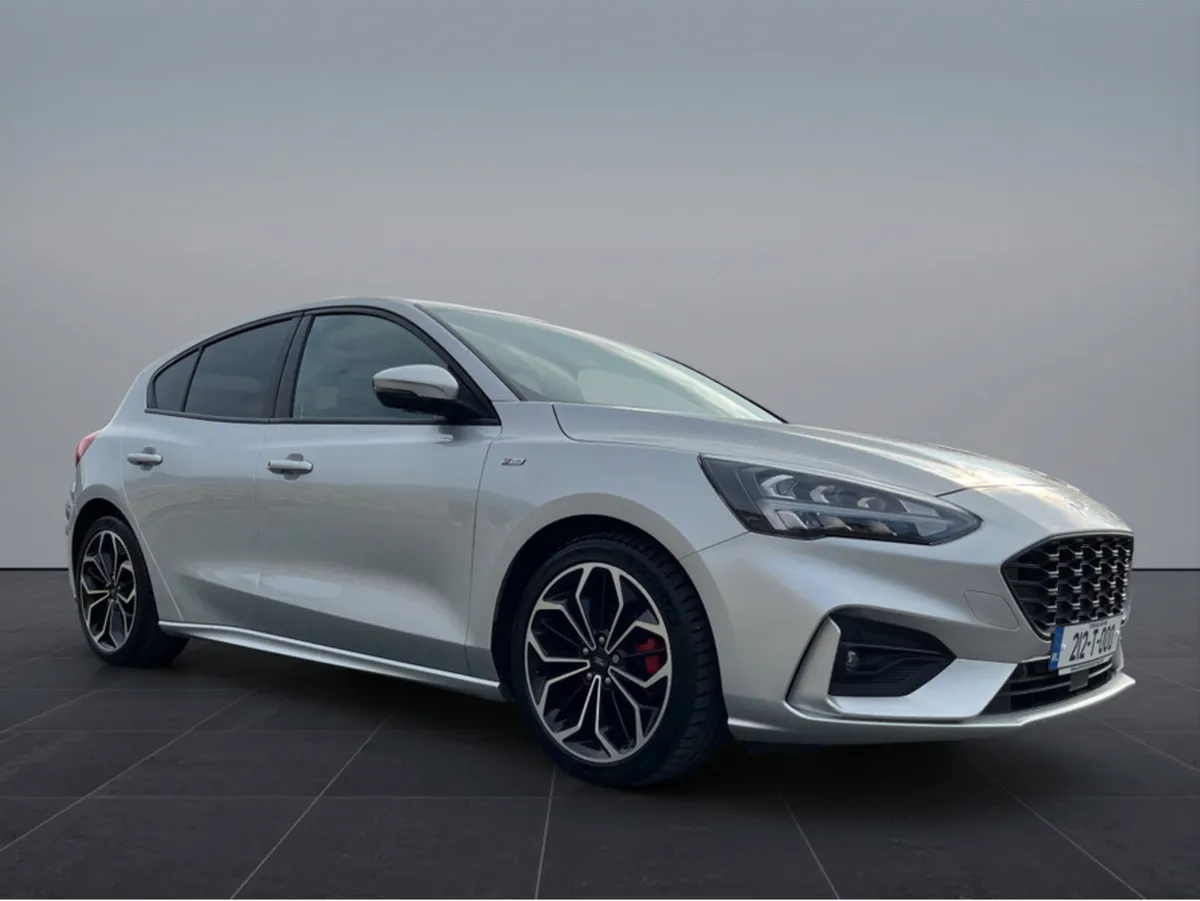 Ford Focus ST-LINE X TDCI Diesel - Image 1