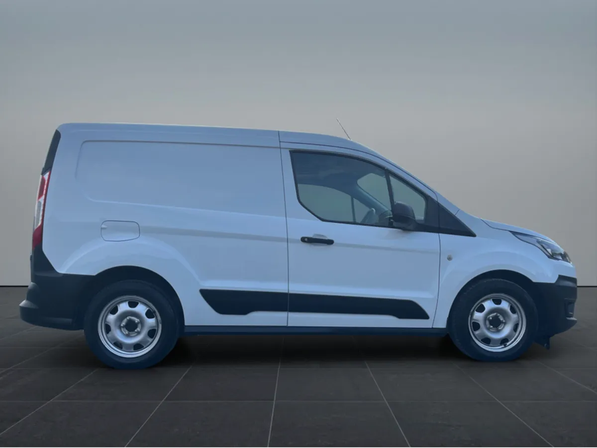 Ford Transit Connect SWB BASE 1.5 TD 75 M6 F FWD 3 - Image 2