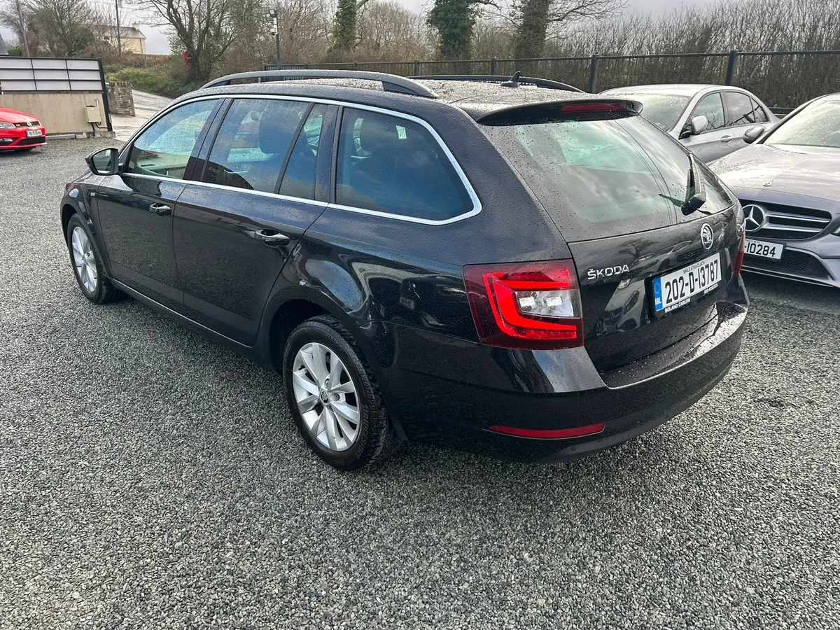 202 SKODA OCTAVIA 1.6 TDI ESTATE SOLEIL €85 P/W - Image 3