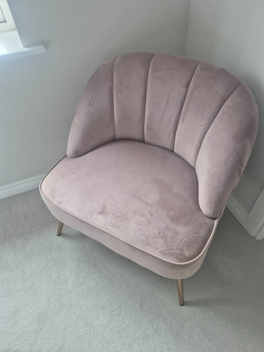 Bedroom chair