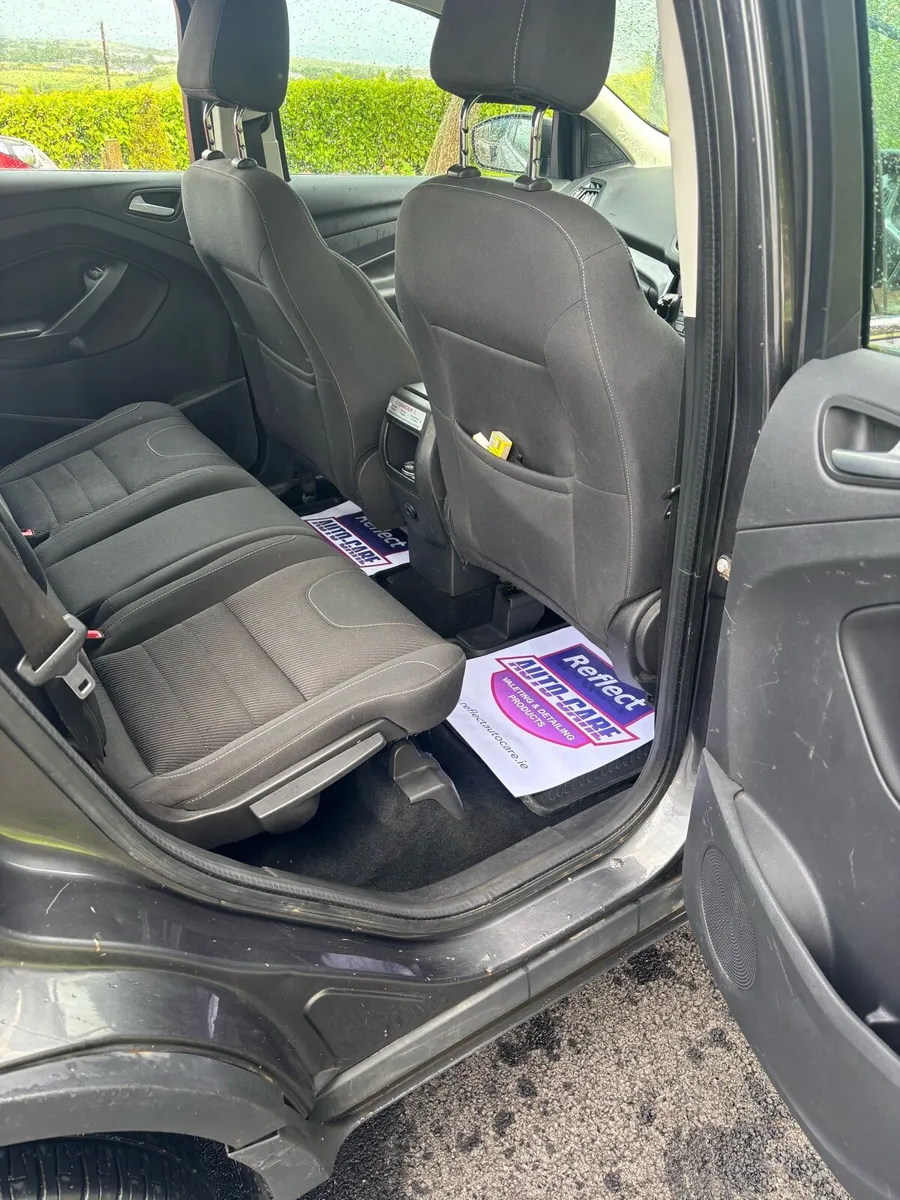 Ford Kuga Zetec 4seat 4wd2.0 150ps - Image 4