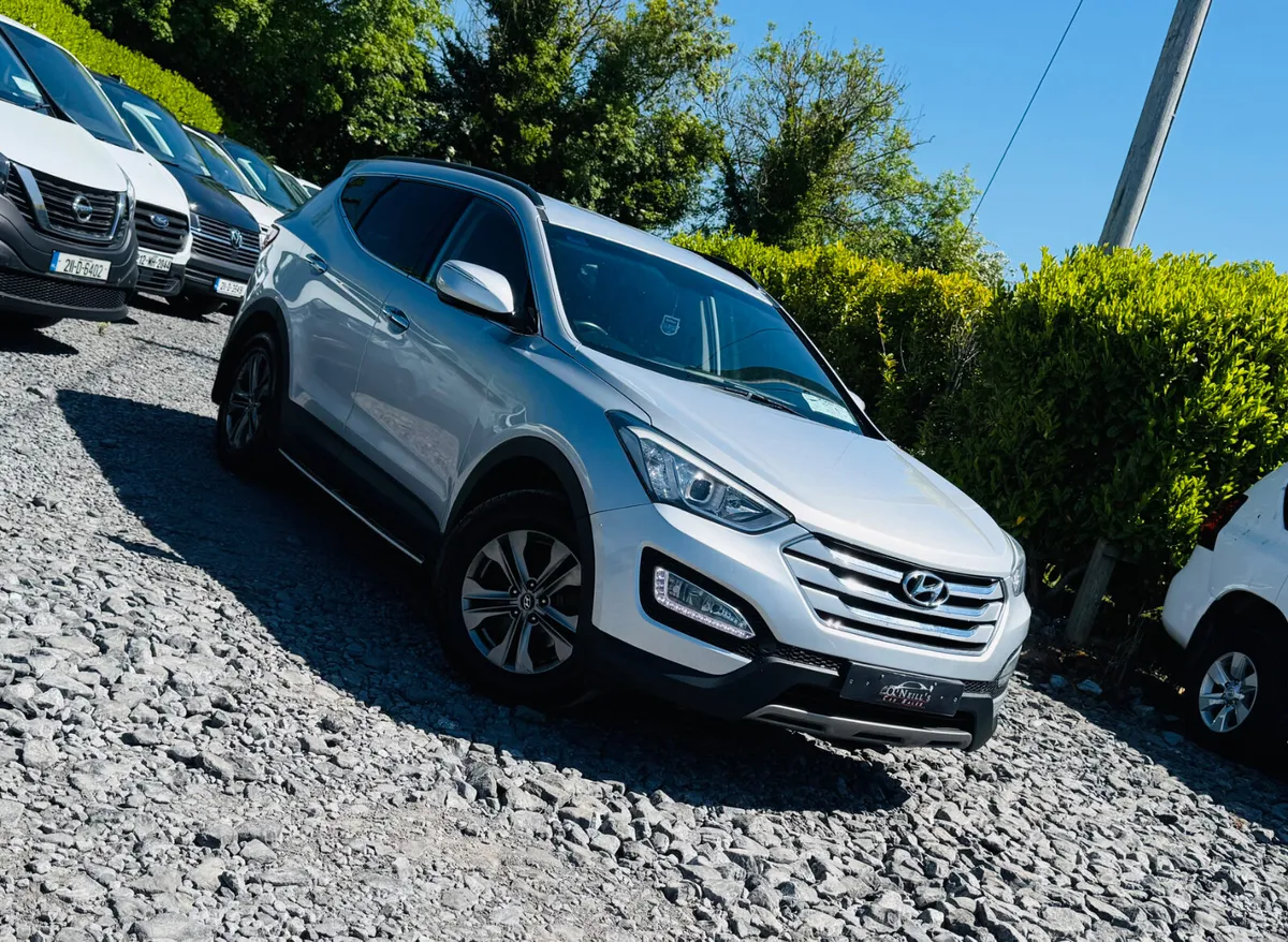 Hyundai Santa Fe 2014 4WD SPECIAL EDITION 7 SEAT - Image 1
