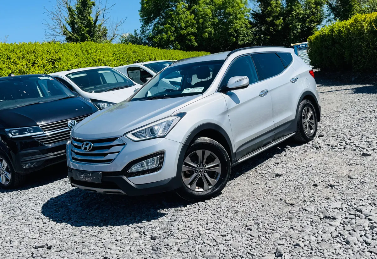 Hyundai Santa Fe 2014 4WD SPECIAL EDITION 7 SEAT - Image 2