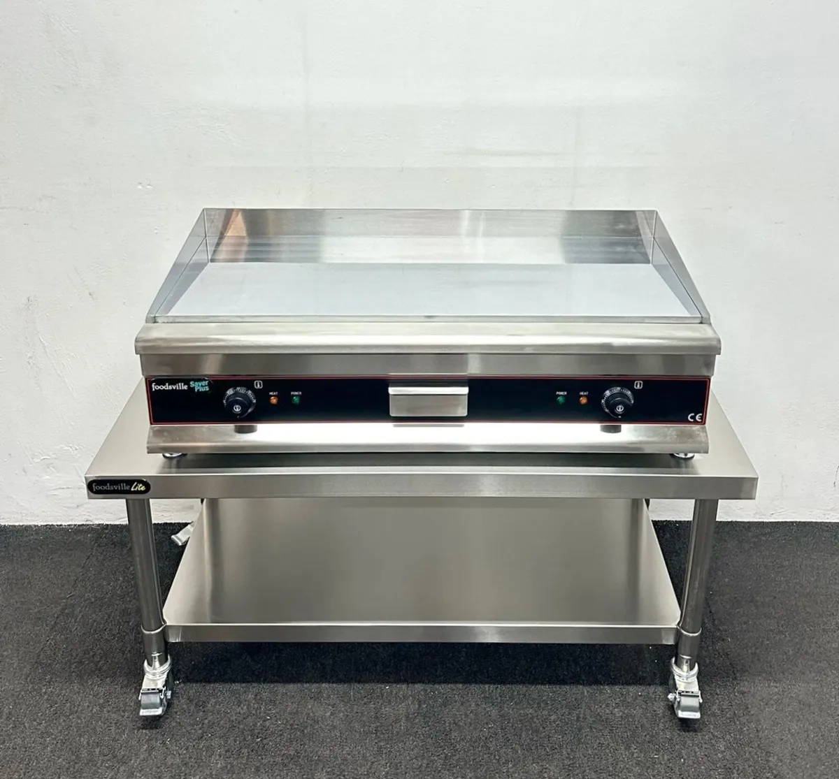 New Chrome Griddle on Stand  - Pay Over 3 Months - Image 2