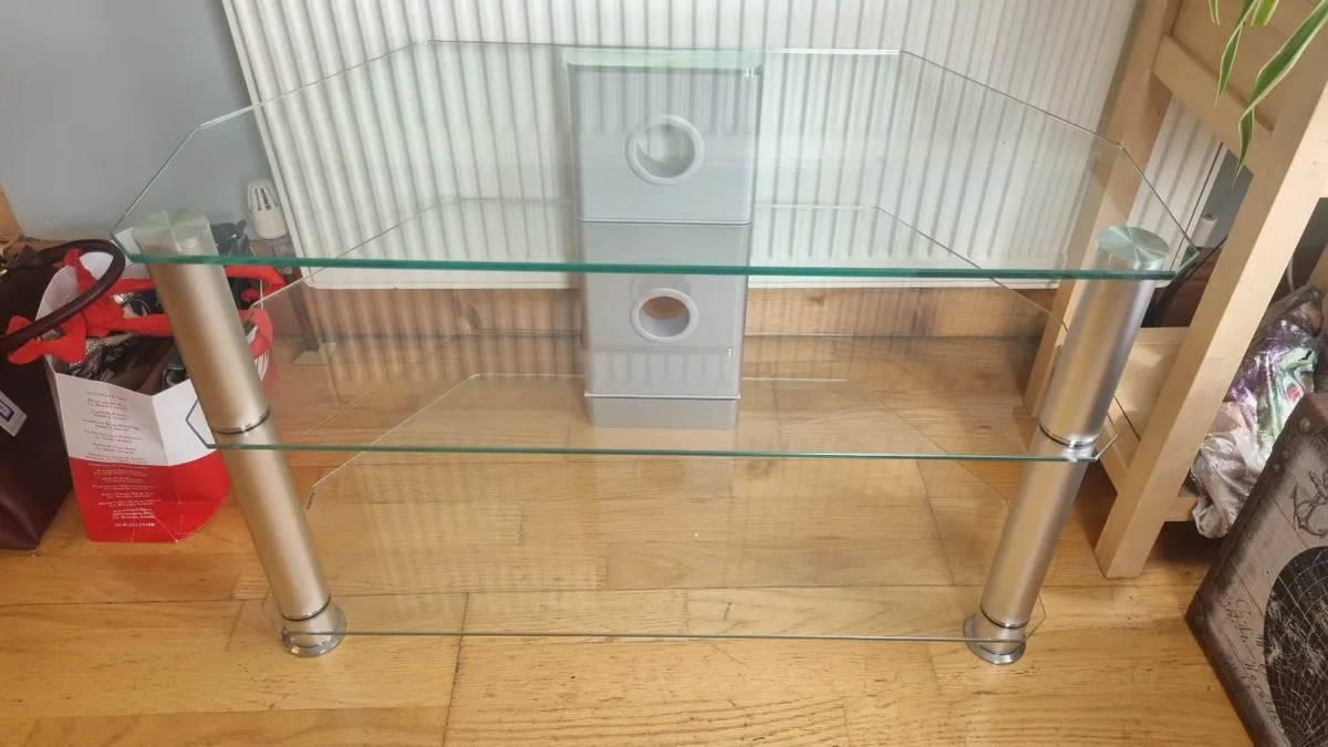 TV & Stand - Image 4