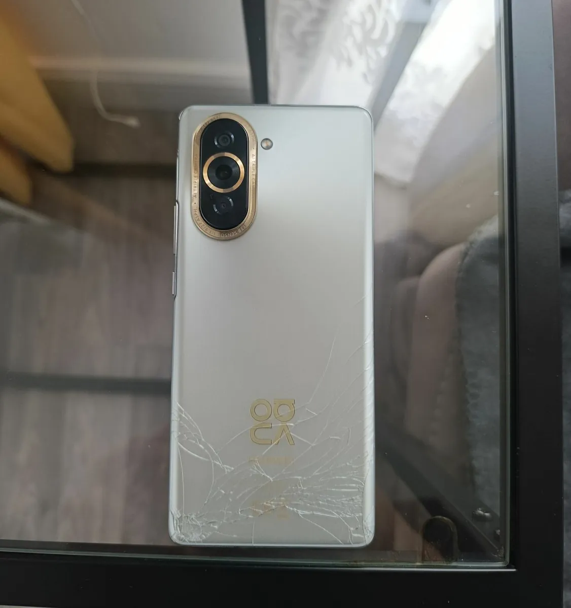 Huawei Nova 10 - Image 1