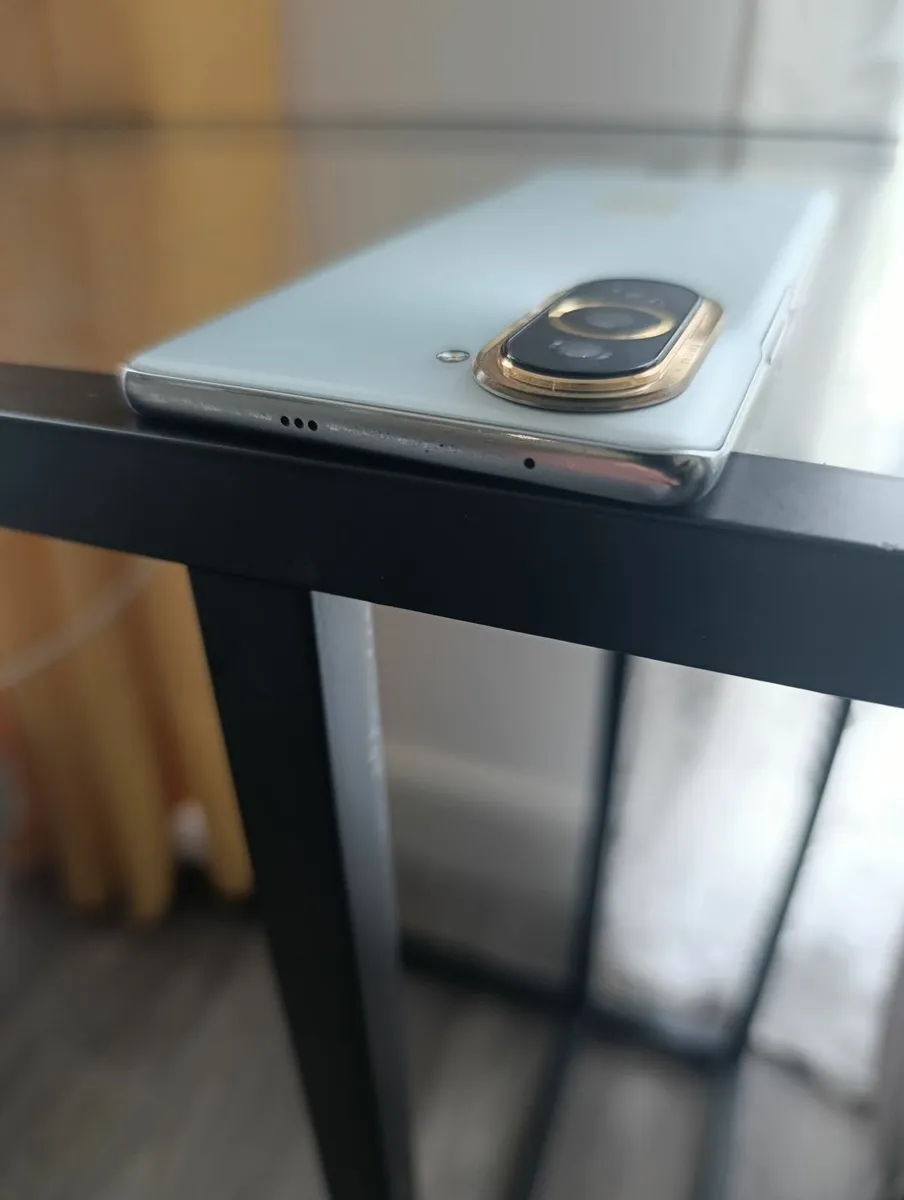 Huawei Nova 10 - Image 3