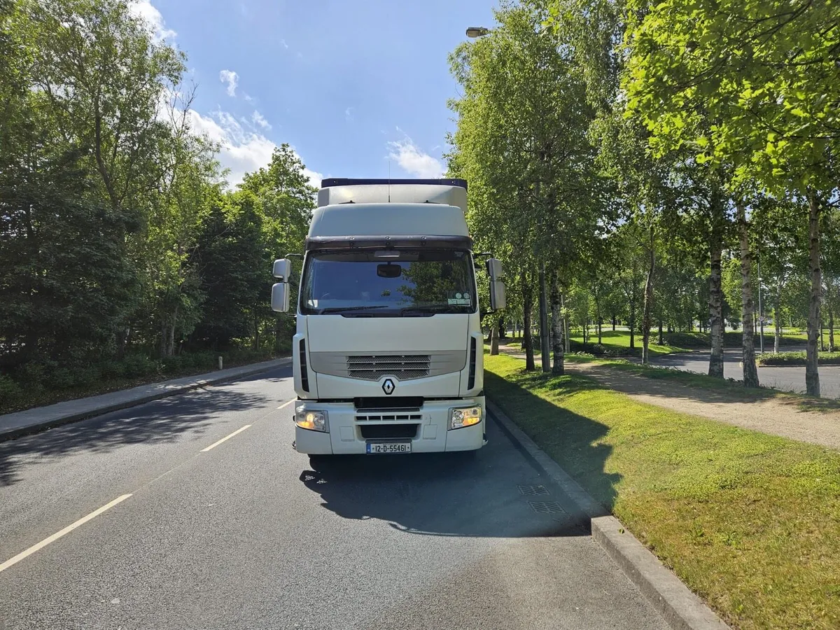 Renault Premium - Image 2