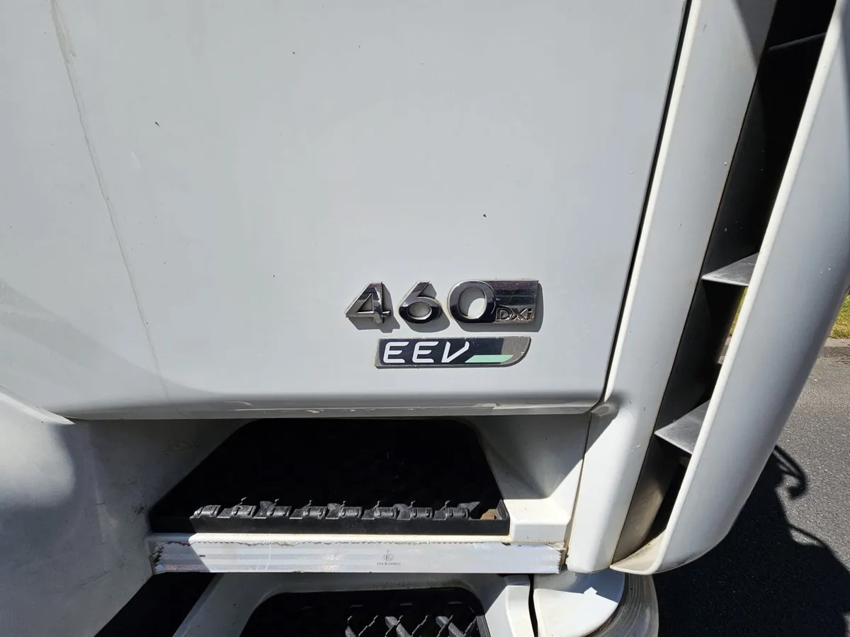 Renault Premium - Image 4