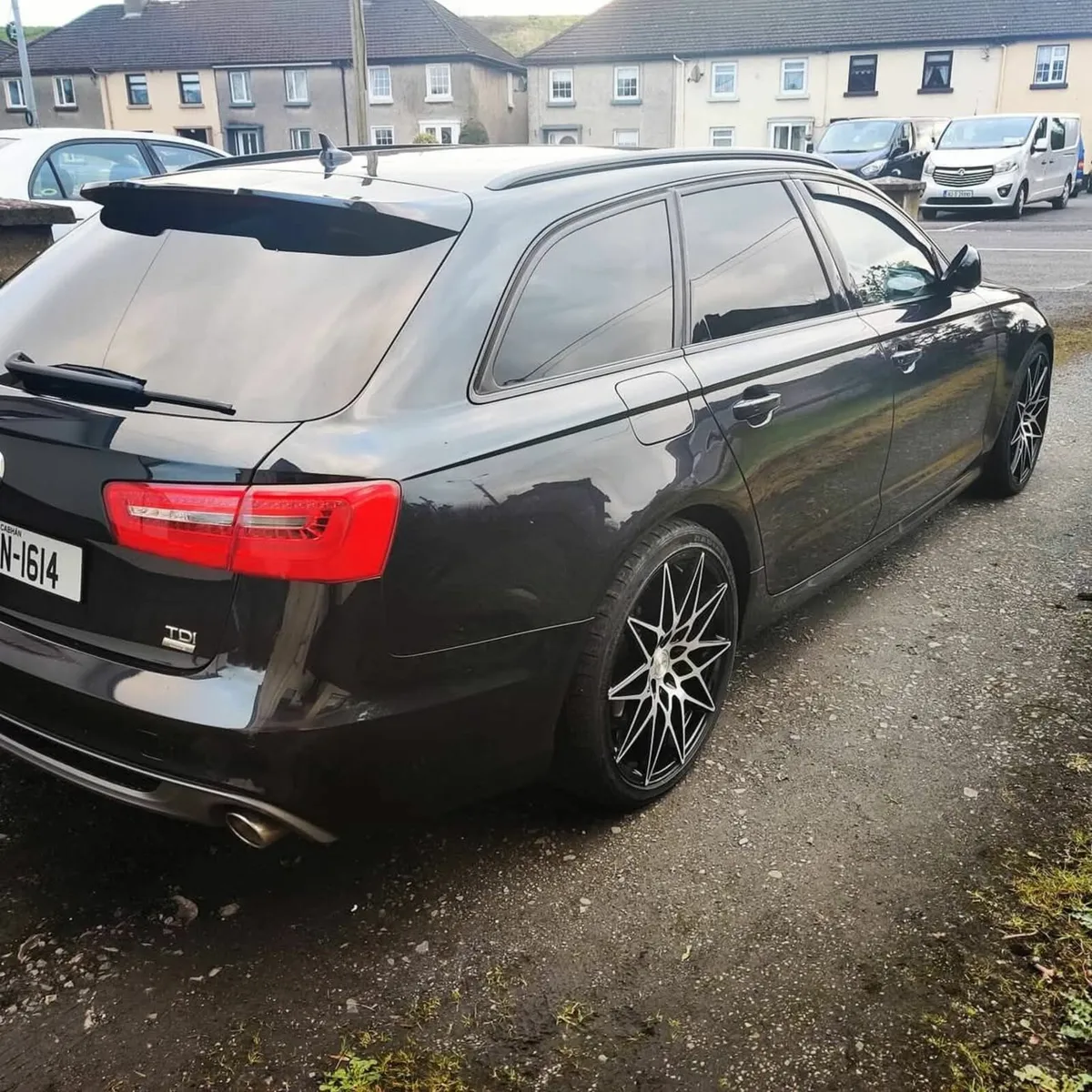 2014 Audi A6 Avant S-Line Ultra Black Edition - Image 4