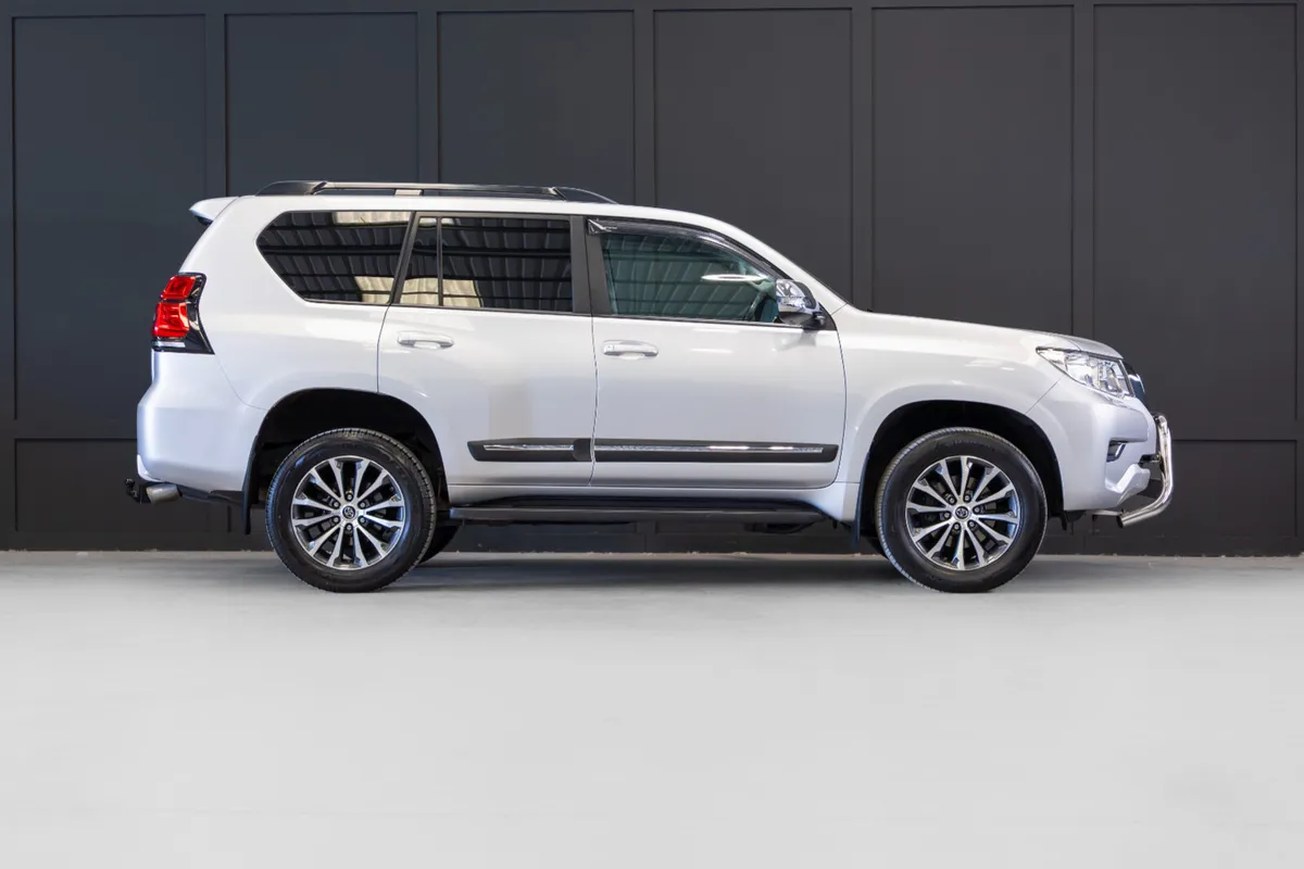 2023 Toyota Land Cruiser LWB 2 Seat Commercial - Image 2