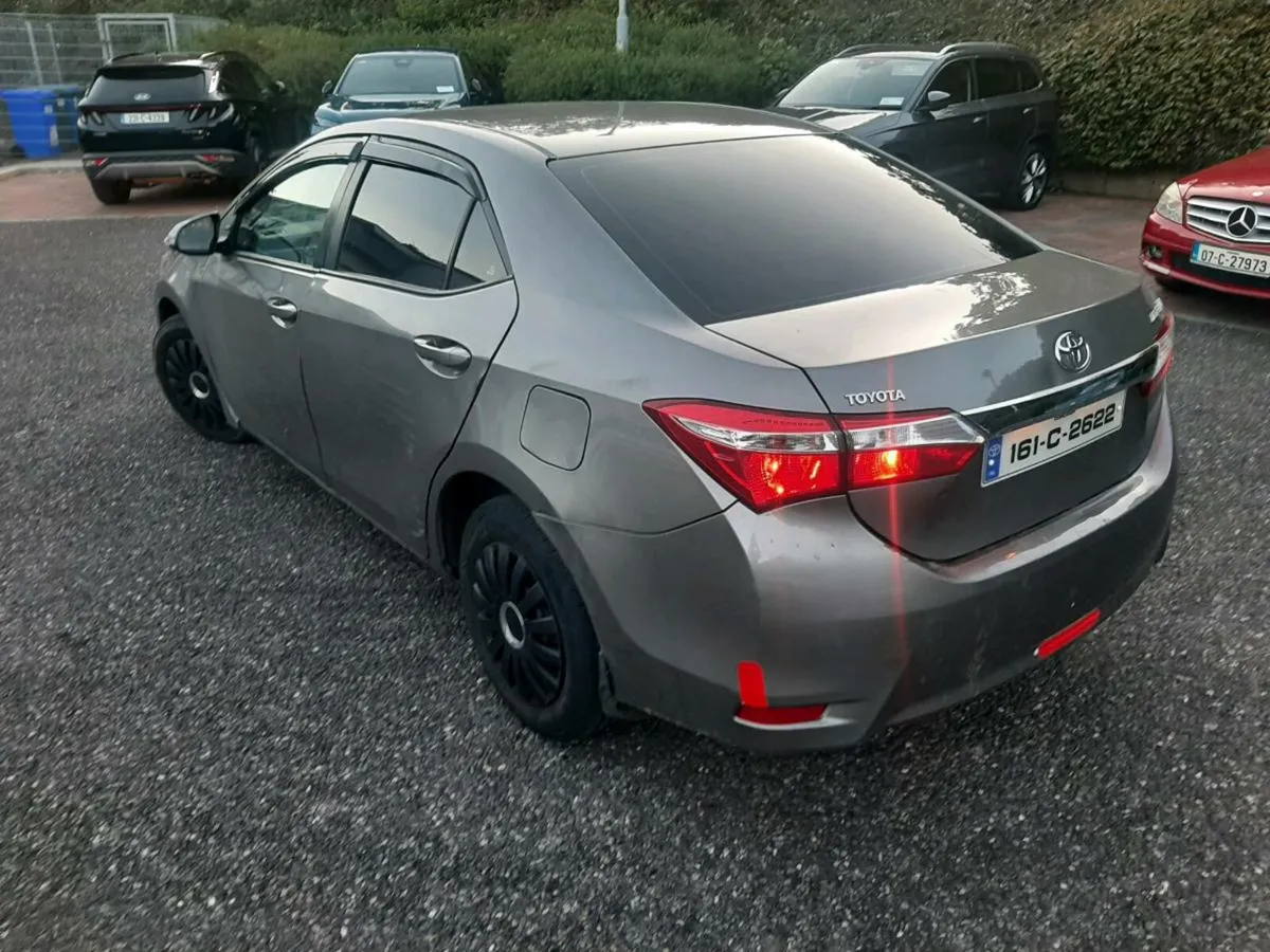 2016 Toyota Corolla 1.4D with Nct - Image 4