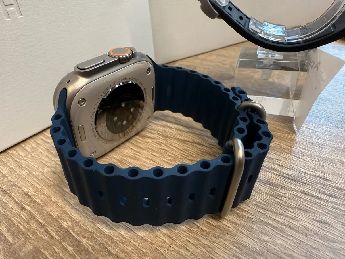 Watch Apple ULTRA 1 49mm Boxed - Image 3