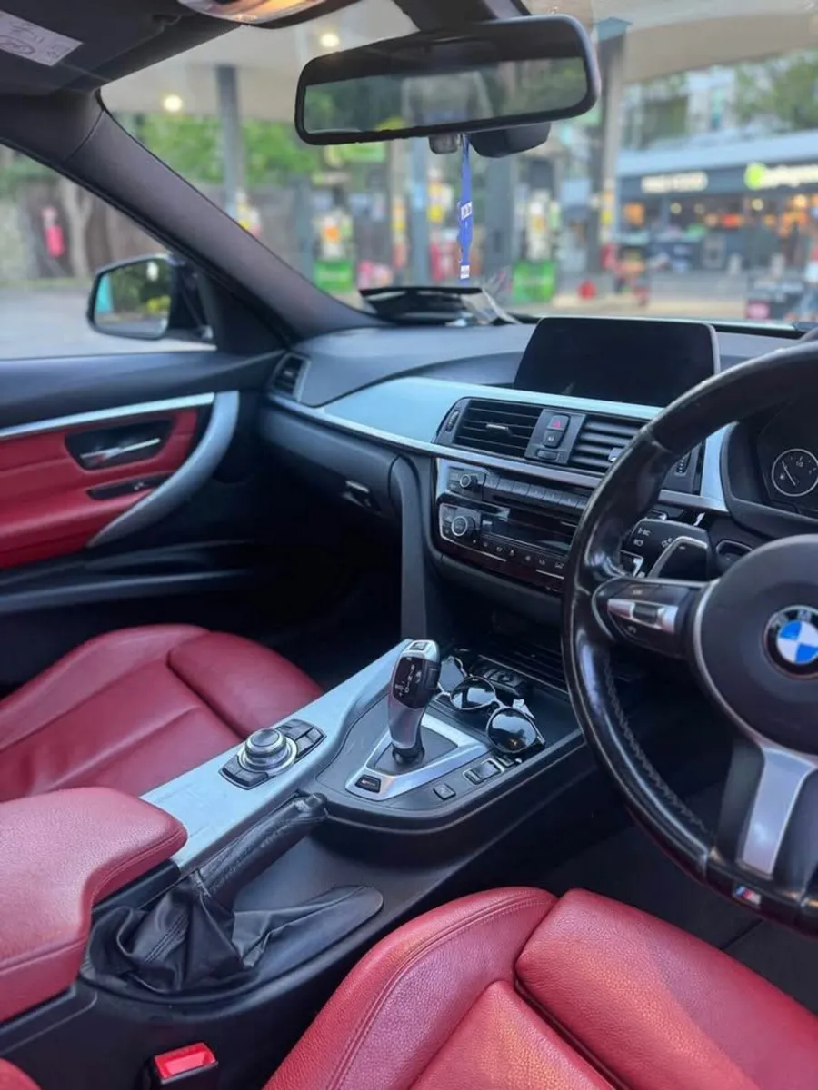 BMW 3-Series 2017 - Image 4