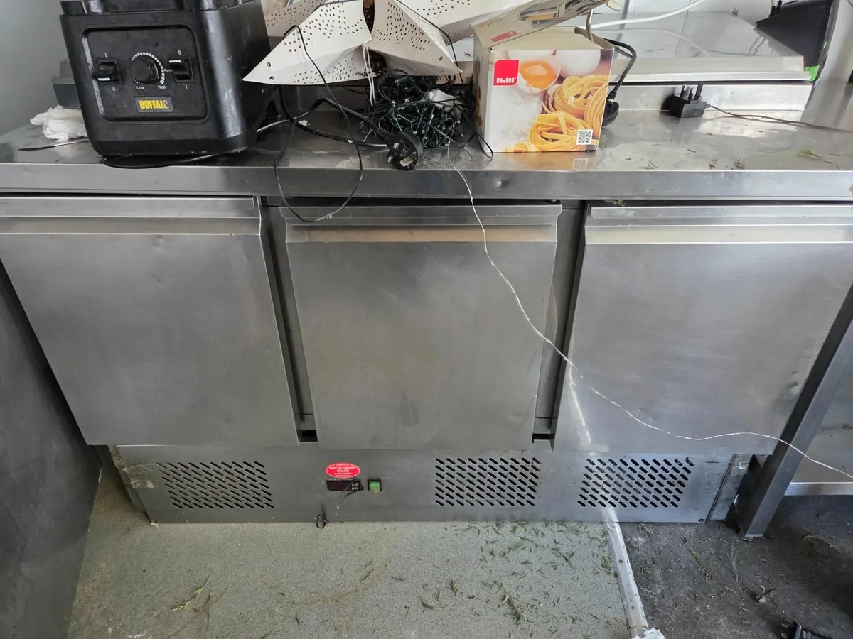 Commercial Kitchen Equipment - Image 3