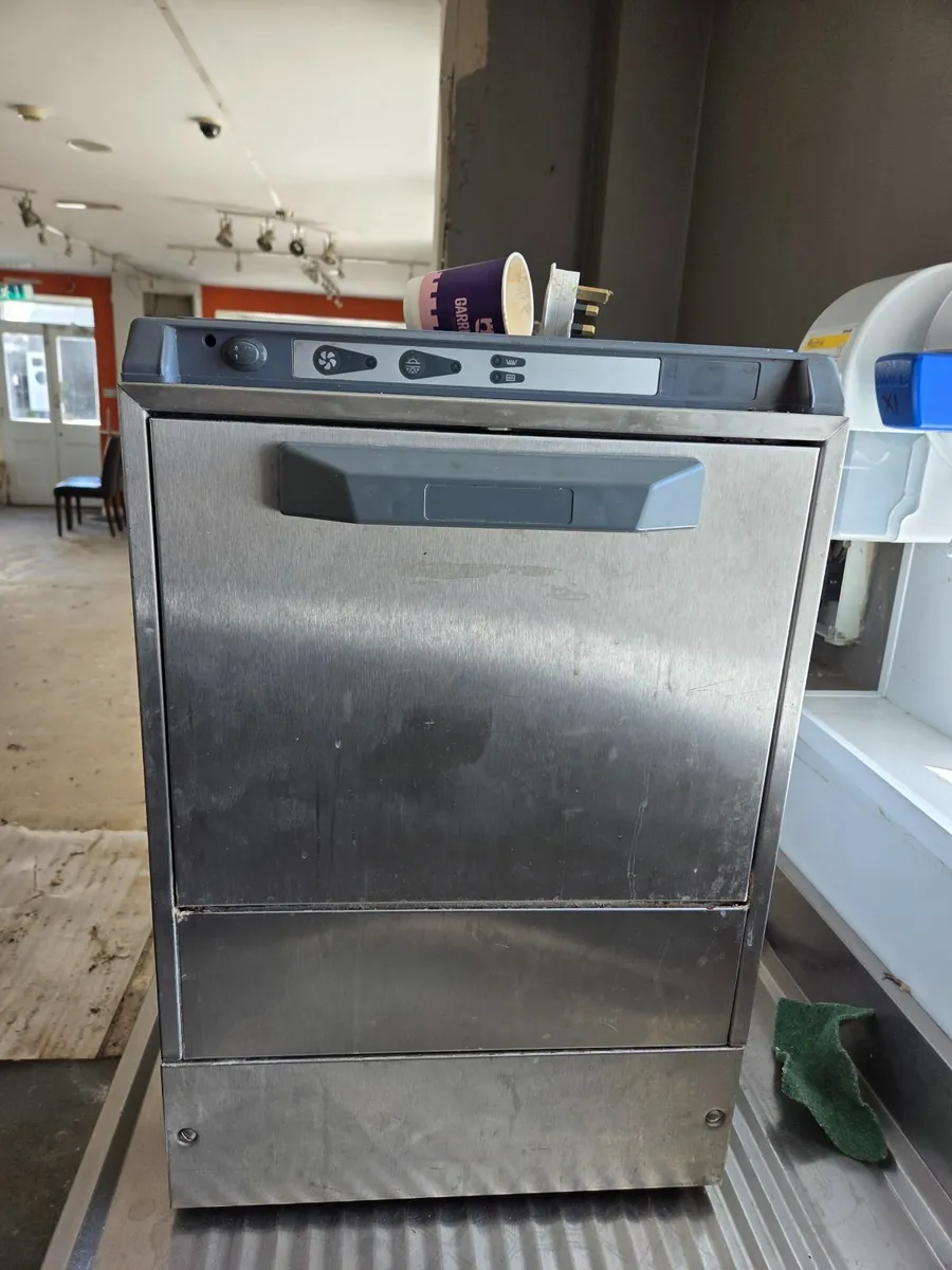 Commercial Kitchen Equipment - Image 4