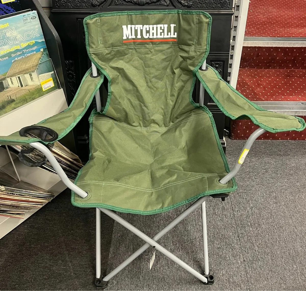 Folding Chair - Image 1
