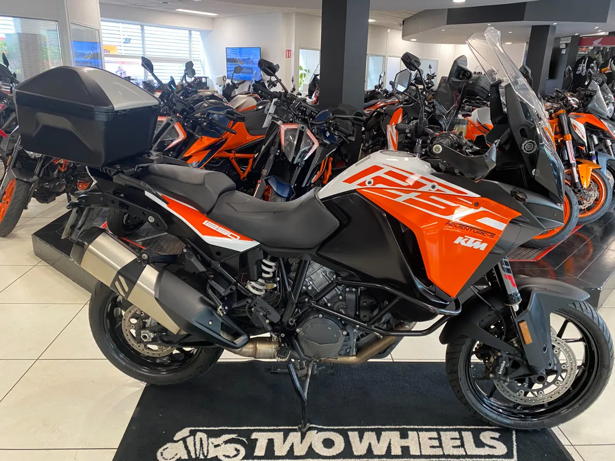 KTM 1290 Adventure - Image 1