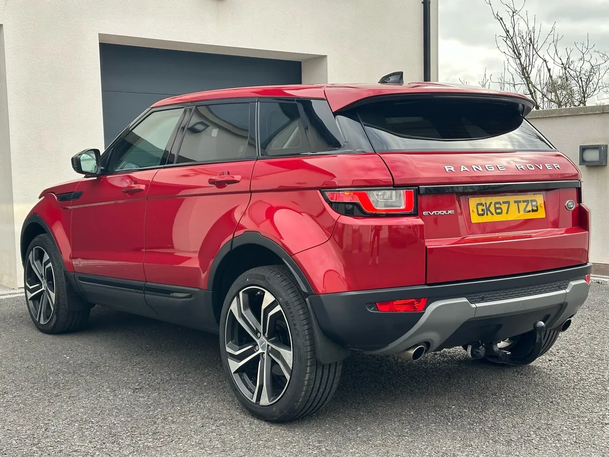 2017 RANGE ROVER EVOQUE SE TECH 2.0 4x4 (AUTO) - Image 4