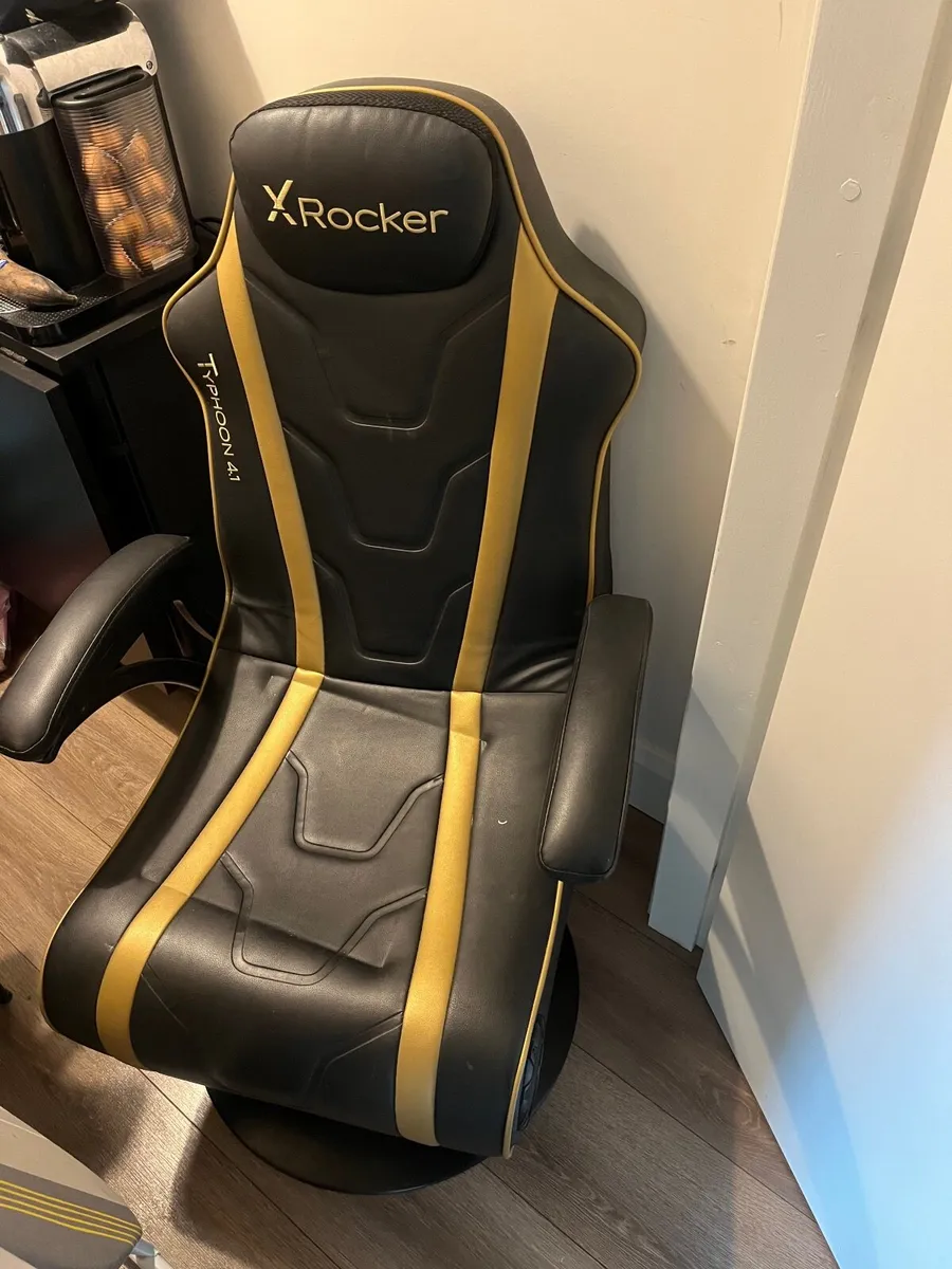 Gaming chair - Image 4