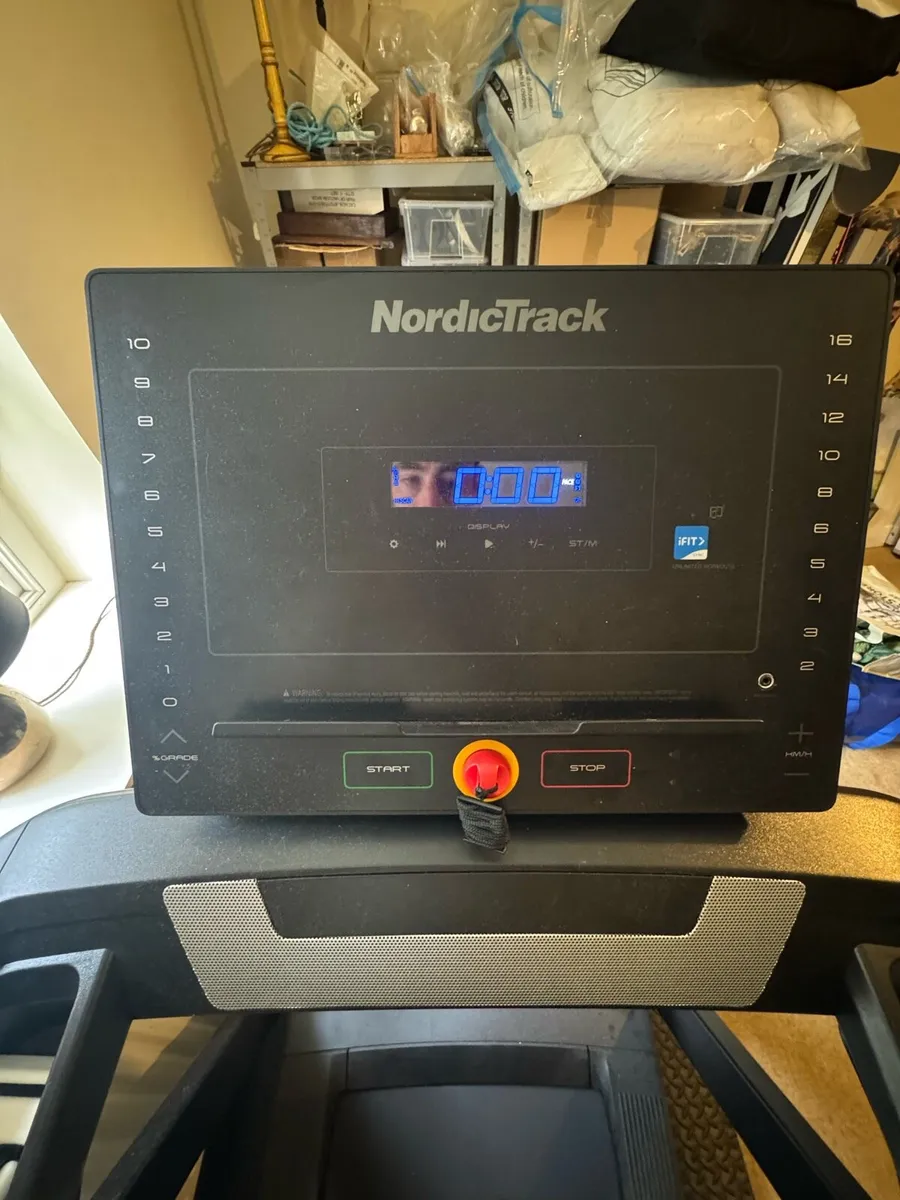 Treadmill - Image 2