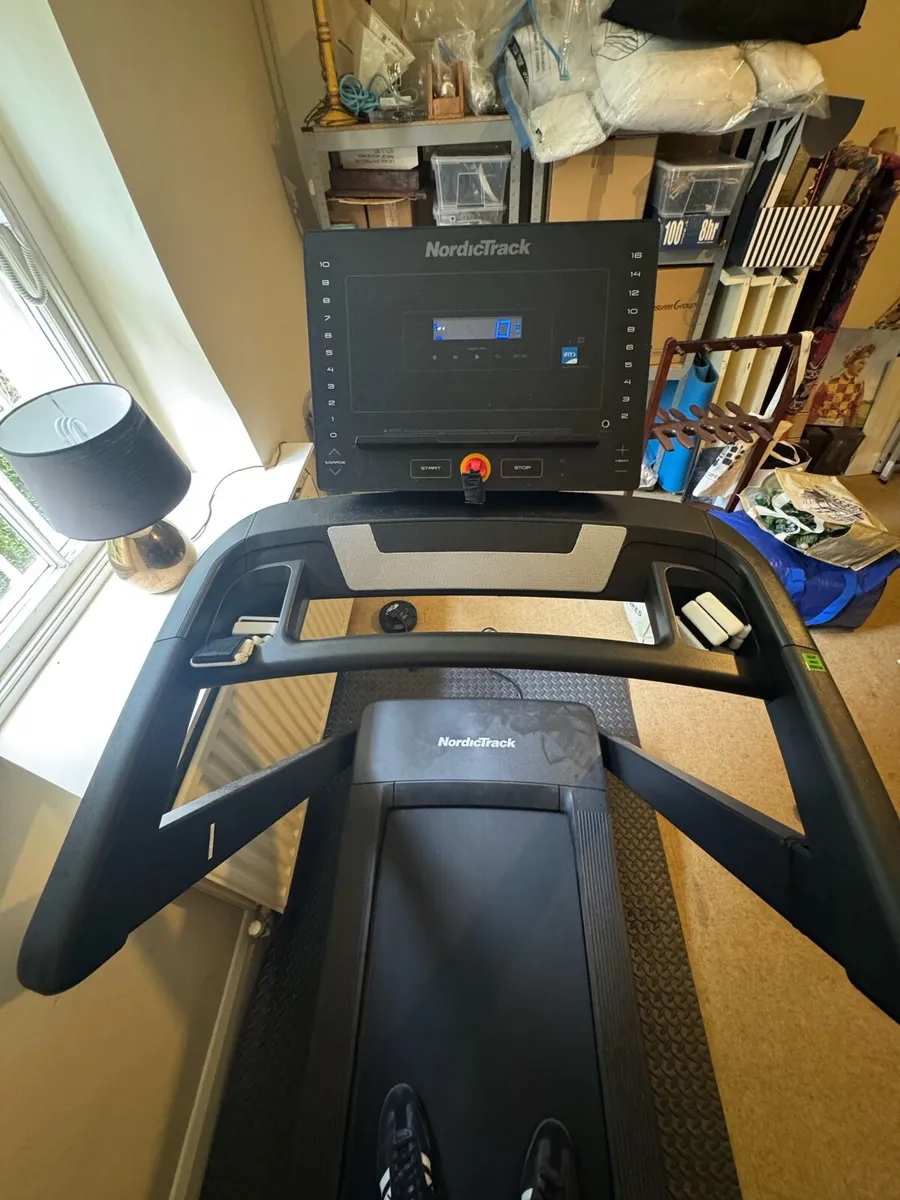 Treadmill - Image 4