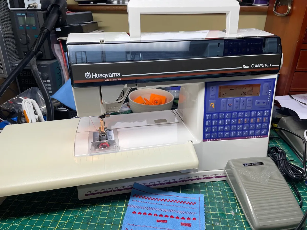 Huskvarna Viking 500 Sewing & Quilting Machine - Image 1