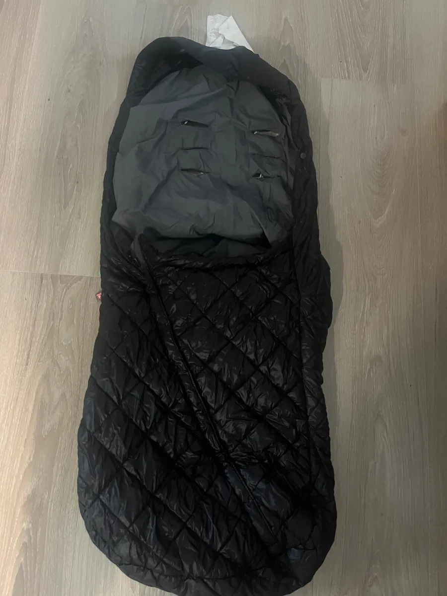Uppababy footmuff for toddler seat - Image 1