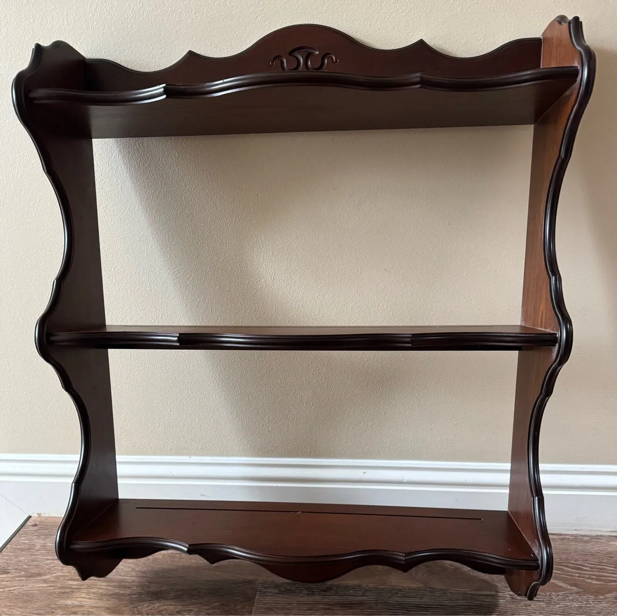 Ross more Wall Unit