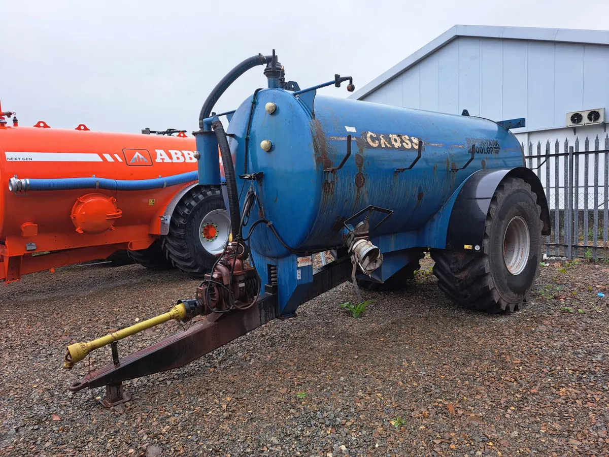 Cross 2000G Slurry Tank - Image 3