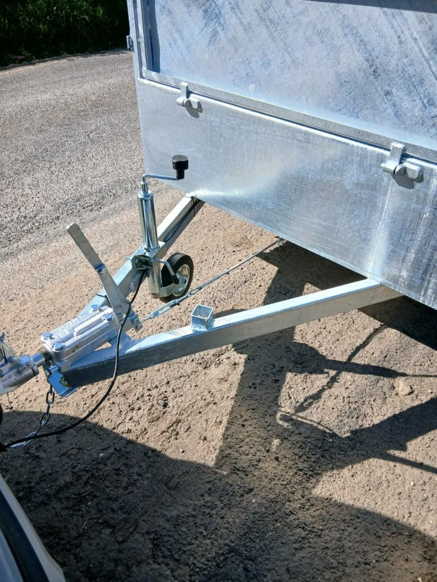 brand new 8ft 2"X 4ft 5"  plated car trailer - Image 4