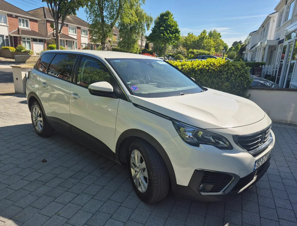 Peugeot 5008 2019 - Image 1