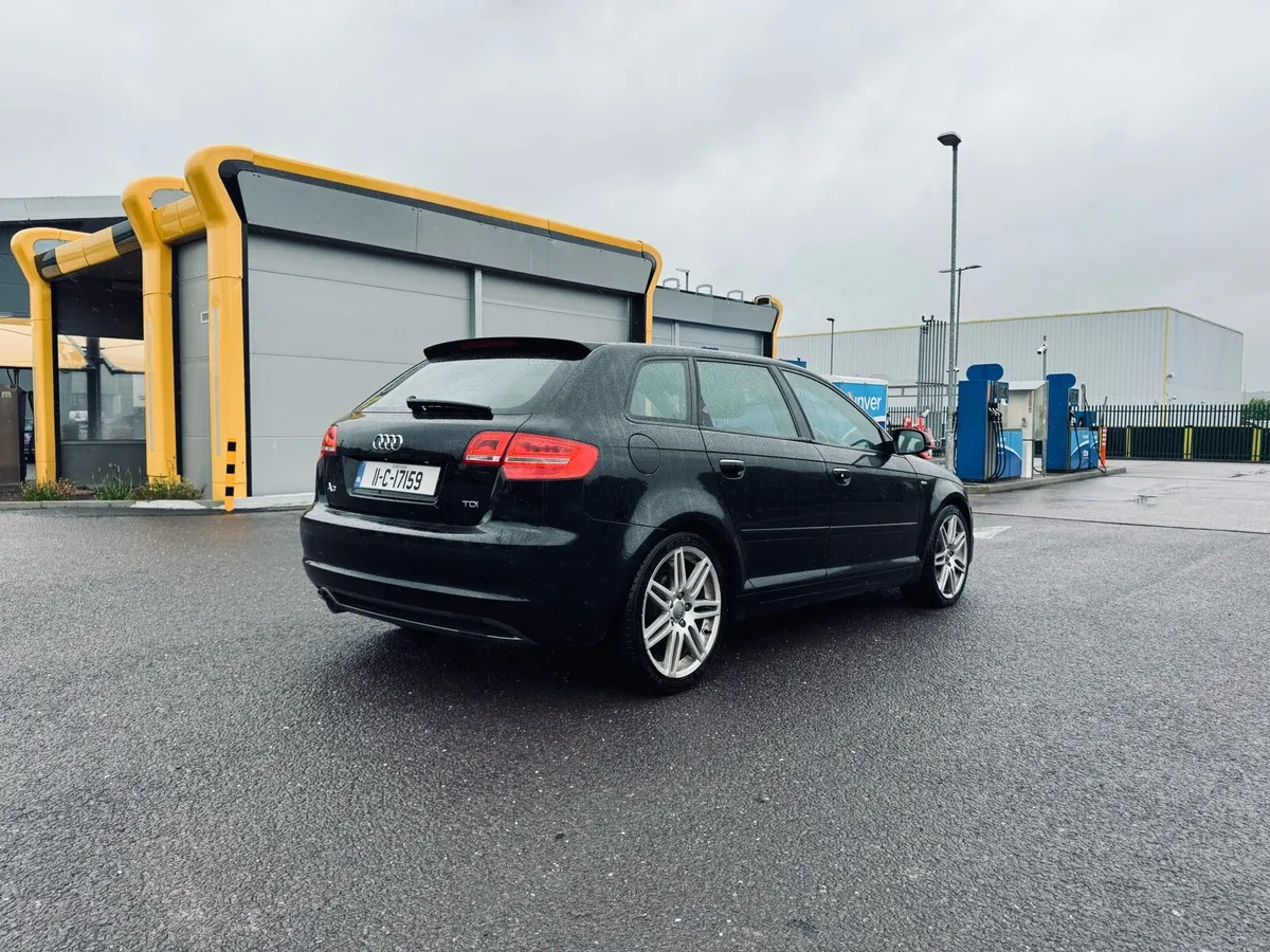 Audi a3 S-Line 1.6d Mint Full Serv Record - Image 3