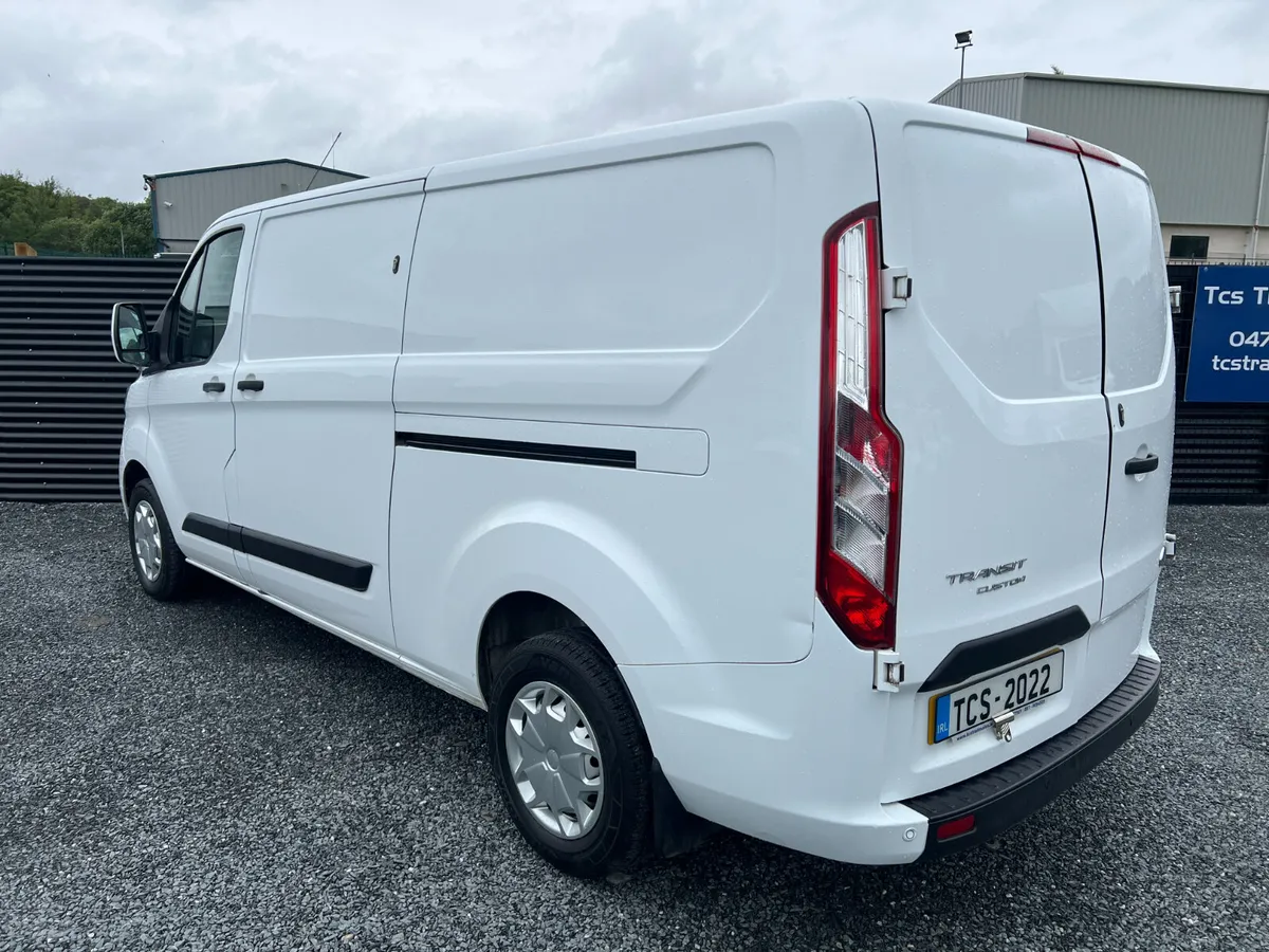2022 Ford Transit Custom 2.0 TDCI TREND LWB 130BHP - Image 3