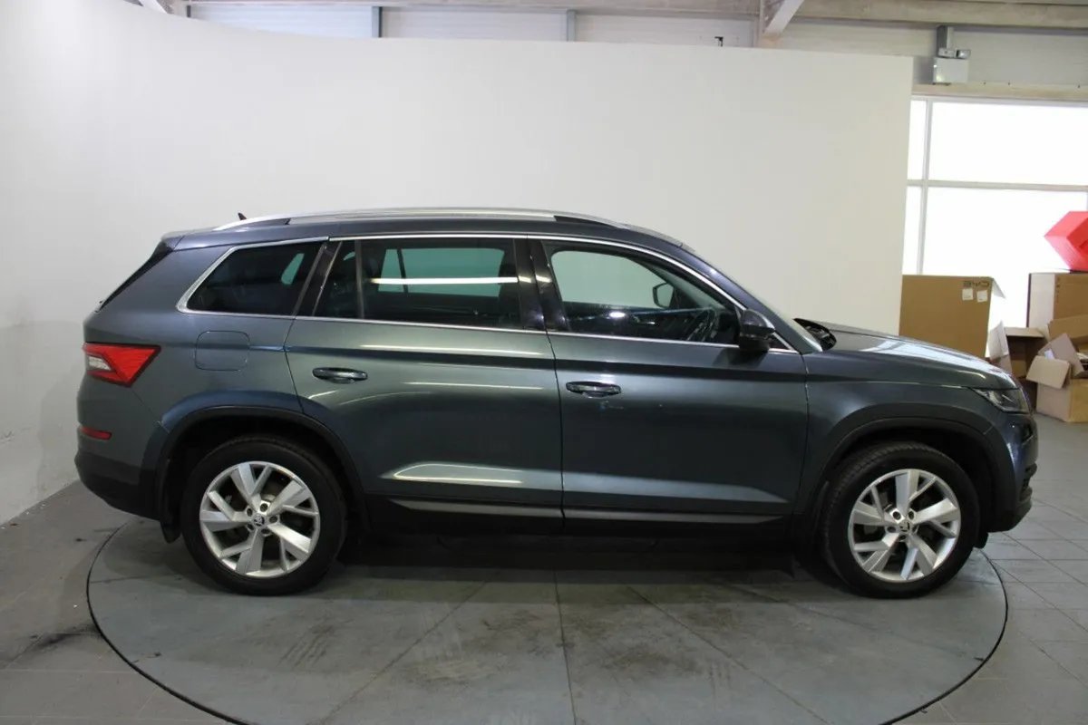 Skoda Kodiaq 2.0 TDI 150HP DSG Style 7 Seat - Image 4