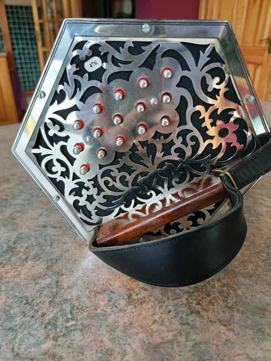Marcus Concertina - Image 4