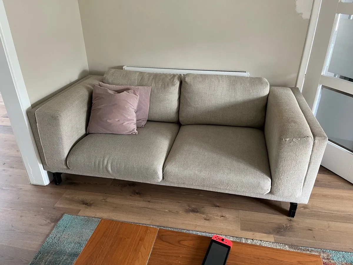 2 seater couch - Image 1