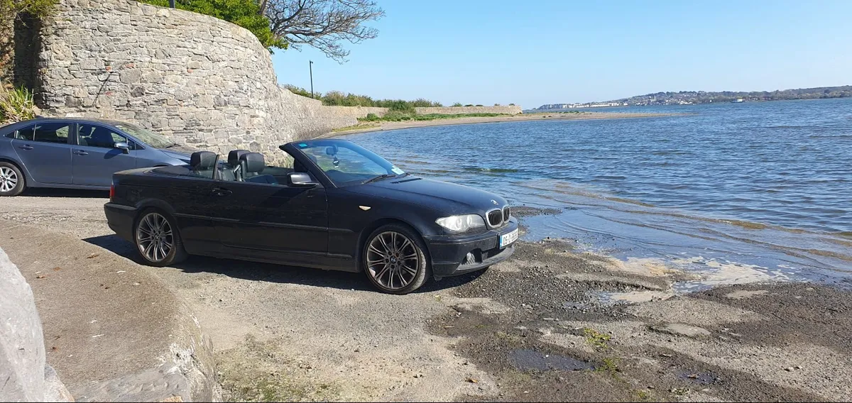 BMW 3-Series 2005 - Image 2