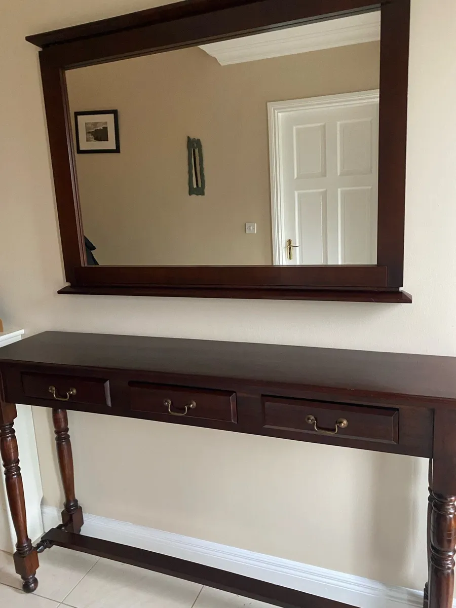 Console table with matching mirror - Image 2