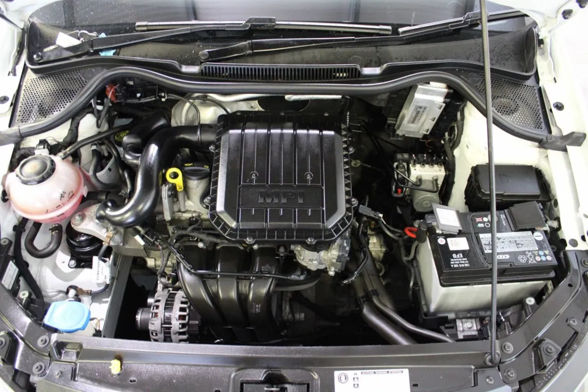 Volkswagen Polo 1.0 5DR 60hp Trendline - Image 4