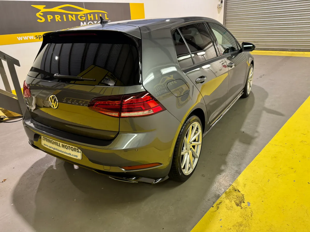 2018 Volkswagen Golf 1.6 TDI Highline 115 BHP - Image 3