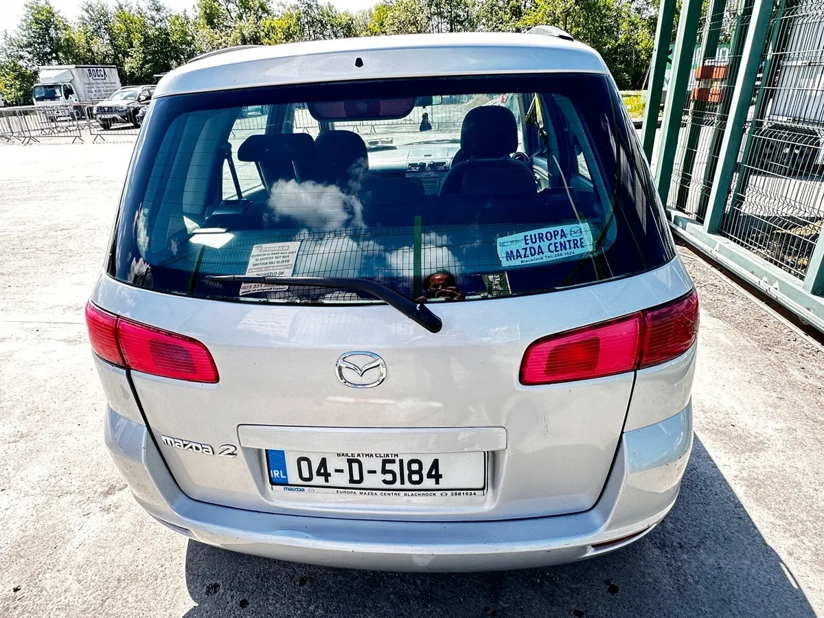 04 Mazda 2 Demio - Image 4