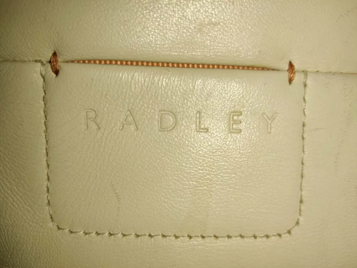RARE, CREAMY RADLEY, Large Unisex Handbag ! - Image 3