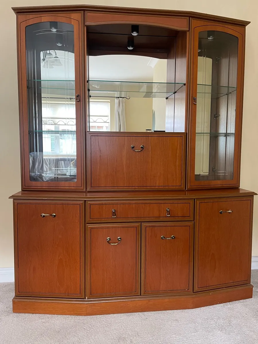 Display and drinks cabinet - Image 1