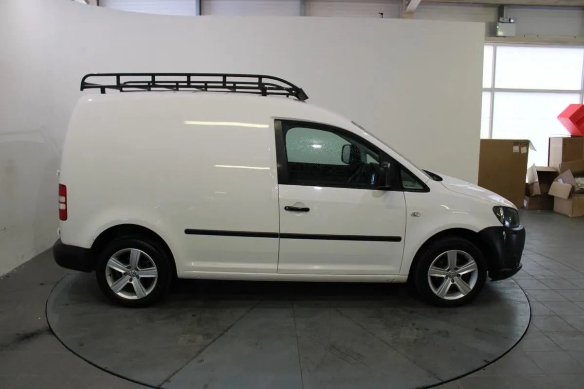 Volkswagen Caddy 1.6tdi 75bhp BMT - Image 3