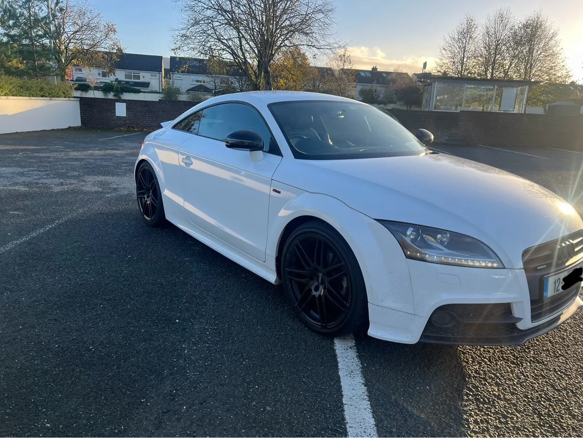 Audi TT 2.0 TDI Quattro Black Edition of 2012 - Image 1