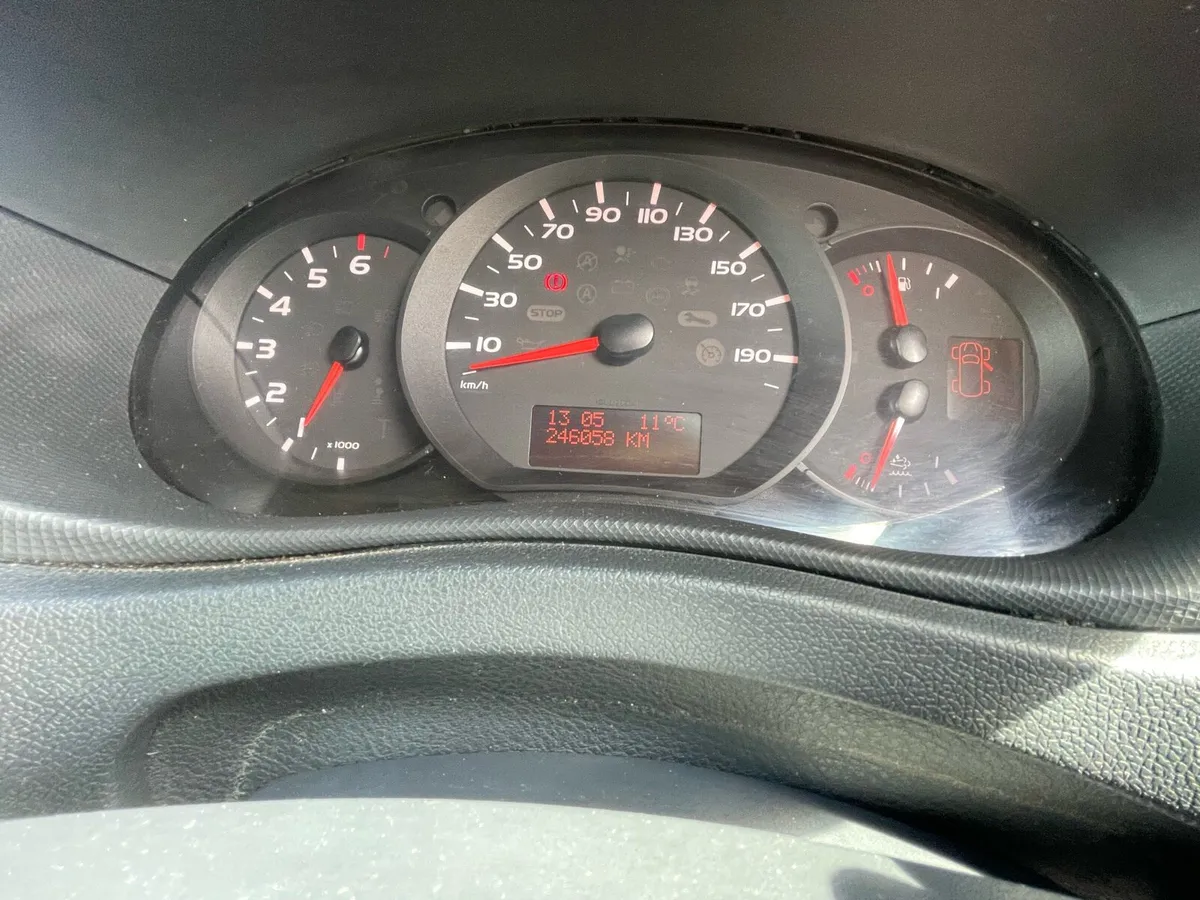 Renault Master - Image 2