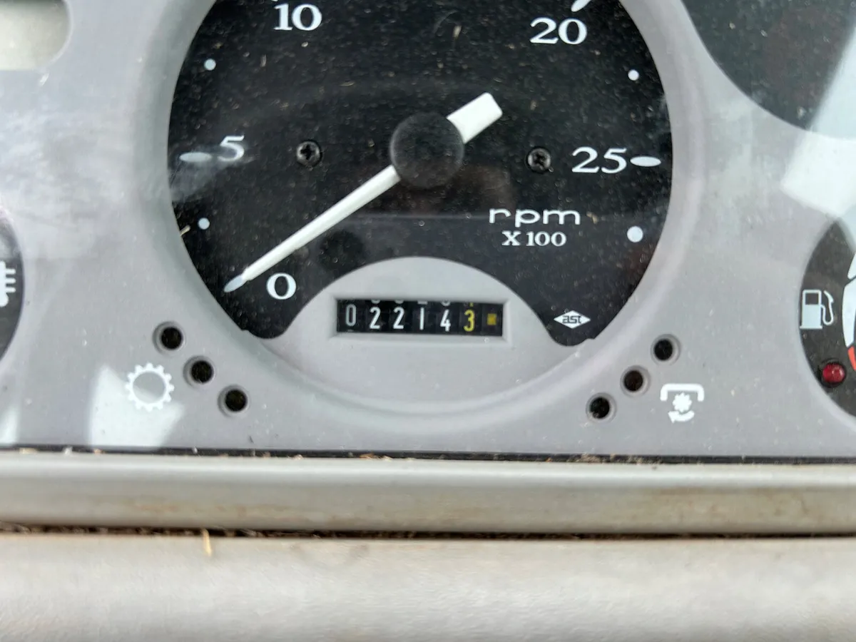 2001 Landini Mythos 90 - Image 3