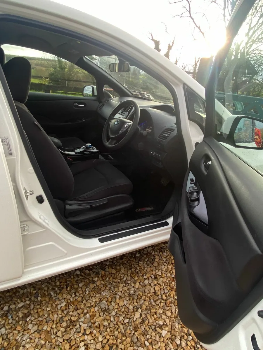 Nissan Leaf 2014 - Image 4