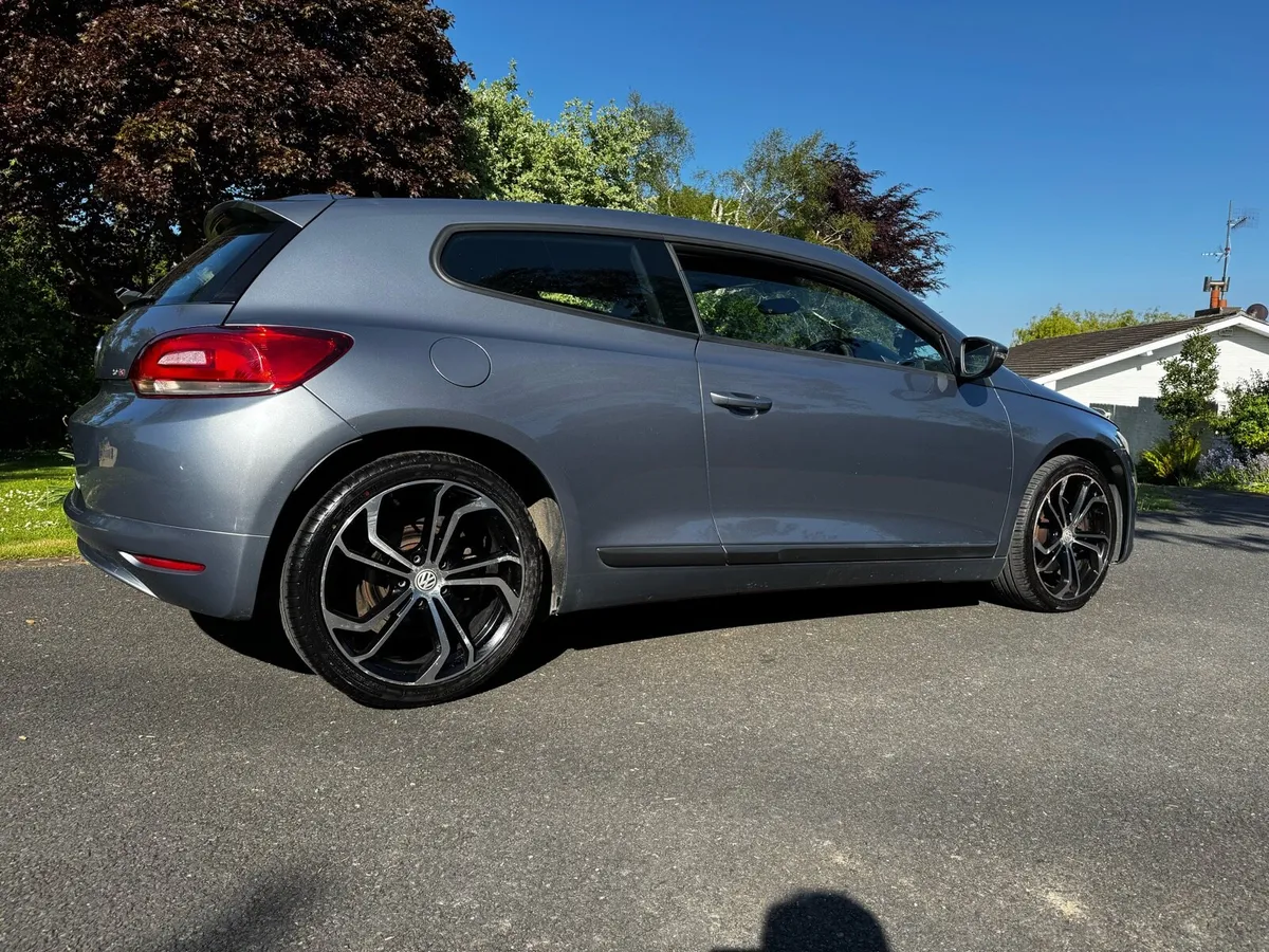 VW Scirocco 2.0tsi DSG - Image 2